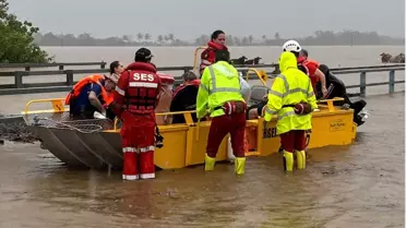 Avustralya'da sel: 300'den fazla kişi kurtarıldı