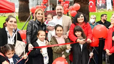 Çiğli Belediyesi'nden Flamingo Semt Merkezi açılışı