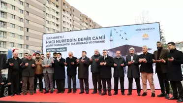 Sultanbeyli'de Hacı Nureddin Demir Camii dualarla açıldı