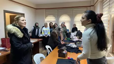 İzmit Belediye Başkanı Fatma Kaplan Hürriyet, kadınlarla bir araya geldi