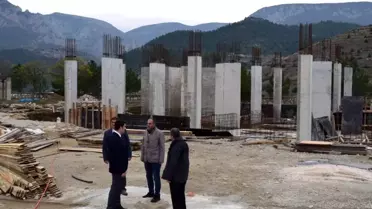 Bilecik İnhisar İlçe Kaymakamı okul inşaatını inceledi