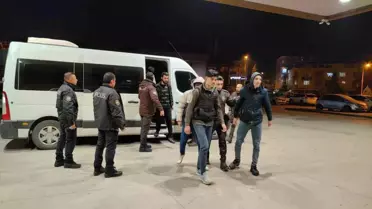 İnegöl'de Kaçak Yollarla Giren 28 Suriye Uyruklu Şahıs Yakalandı