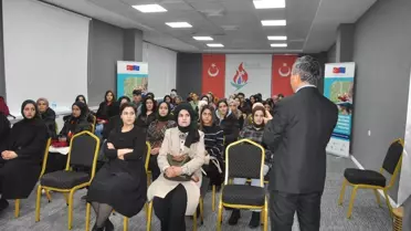 Muş'ta gençlere süt sığırcılığı ve peynir üretimi eğitimi verilecek
