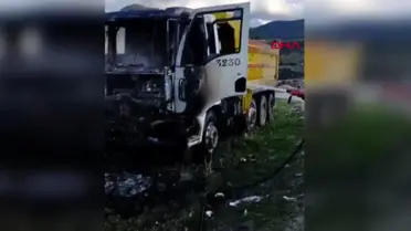 Osmaniye'de seyir halindeki hafriyat kamyonu alev alev yandı