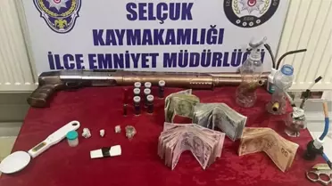 İzmir'de uyuşturucu operasyonu: Bir kişi tutuklandı