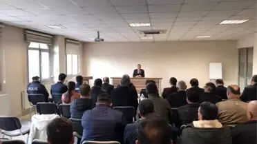 Burhaniye'de Muhtarlar Toplantısı Yapıldı