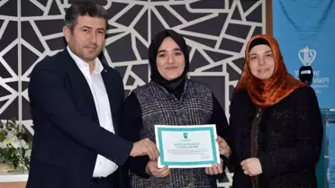 TDV KAGEM'in 'İki İnsan Bir Hayat: Evlilik Okulu' seminer serisi sona erdi