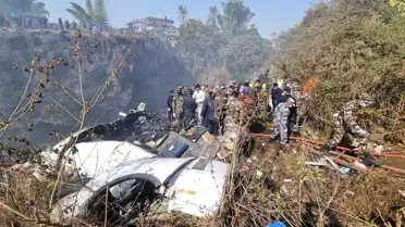 Nepal'deki Uçak Kazasının Nedeni Pilot Hatası Olabilir