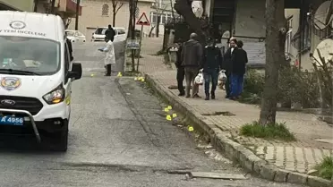 Sultangazi'de çıkan silahlı çatışmada 1'i ağır 2 kişi yaralandı