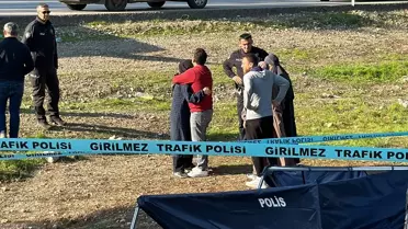 Antalya'da Otomobil Şarampole Devrildi: Bir Genç Öldü, Bir Çocuk Yaralandı