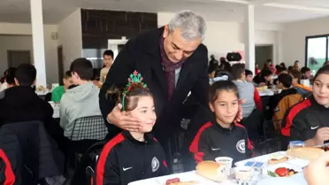 Koçarlı Belediye Başkanı Nedim Kaplan, Sporcu Çocuklarla Yıl Sonu Motivasyon Kahvaltısında Buluştu