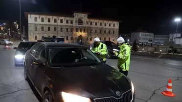 Sivas'ta 4 bin 699 güvenlik personeliyle yılbaşı denetimleri gerçekleştiriliyor