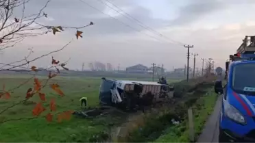 Çanakkale'de işçi servis otobüsü şarampole devrildi: 5 yaralı