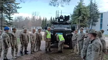 Bilecik Söğüt Jandarma Ulaştırma Eğitim Merkezi'nde Askerlere TTZA Kirpi Kullanıcı Kursu Verildi