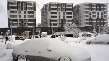 Bitlis'te Kar Yağışı: 44 Köy Yolu Ulaşıma Kapandı