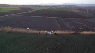 Bursa'da zorunlu iniş yapan eğitim uçağındaki öğrenci pilot hafif yaralı olarak hastaneden taburcu edildi