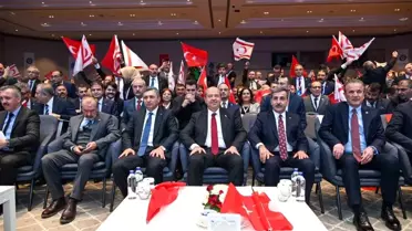 KKTC Cumhurbaşkanı Ersin Tatar, Türkiye Kamu-Sen'in düzenlediği konferansa katıldı