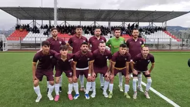 Selendi Belediyespor, Köprübaşı Belediyespor'u 2-1 yenerek play off umutlarını sürdürdü