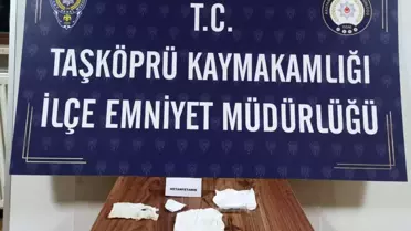 Kastamonu'da araçta sentetik ecza hapı ve metamfetamin ele geçirildi