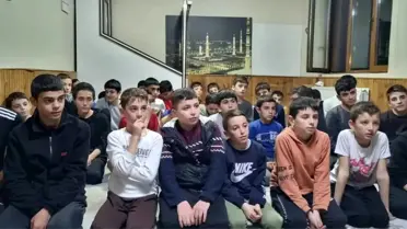 İl Müftüsü Abdurrahman Şahin, Adabaşı Kıyasi Şentürk Kur'an Kursu öğrencilerini ziyaret etti