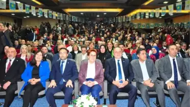 İYİ Parti Genel Başkanı Meral Akşener, Manisa'da Belediye Başkan Adaylarını Tanıttı