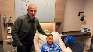 Trabzonspor Teknik Direktörü Abdullah Avcı, Alperen Çakıroğlu'nu ziyaret etti