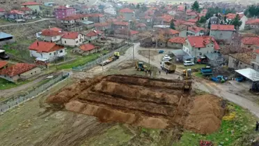 Isparta Belediyesi, Kayı köyünde sosyal tesis yapımına destek veriyor