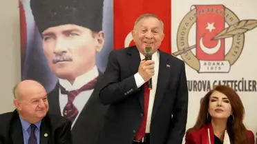 Seyhan Belediye Başkanı Akif Kemal Akay, Adana'da görev yapan basın emekçileriyle bir araya geldi