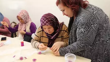 Gaziantep'te Kadınlara Yönelik Mefruşat Kursu İlgi Görüyor