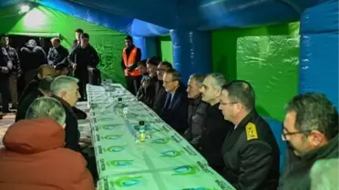 Pençe-Kilit Operasyon Bölgesinde Şehit Olan Piyade Uzman Çavuş Samet Aslan'ın Ailesine Acı Haber İletildi
