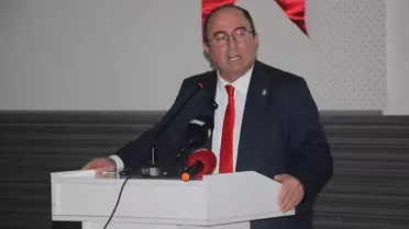 Artvin Belediye Başkanı Demirhan Elçin, CHP'nin ön seçim yapmamasını eleştirdi