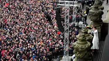 Danimarka Kraliçesi 2. Margrethe'in Tahttan Çekilmesi ve Yeni Kralın Tahta Çıkması