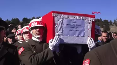 Piyade Sözleşmeli Er Emrullah Gülmez, doğum gününe 3 gün kala toprağa verildi
