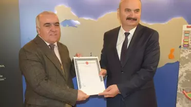 Batman Belediyesi 9 Mahallede 1373 Taşınmazın Tapusunu Dağıttı