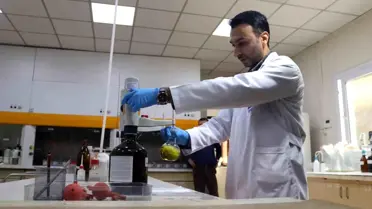 İZSU, İzmir'deki İçme Sularının Kalitesini Sürekli Takip Ediyor