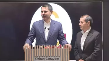 AK Parti İstanbul Büyükşehir Belediye Başkan Adayı Murat Kurum, Galatasaray Spor Kulübü'nü ziyaret etti