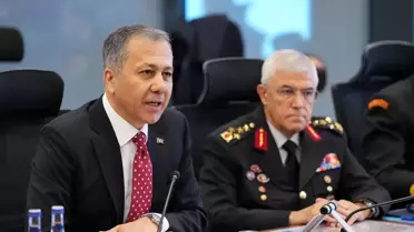 İçişleri Bakanı Ali Yerlikaya, Yunanistan Denizcilik ve Ada Politikaları Bakanı Christos Stylianides ile görüştü