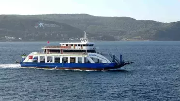 Çanakkale'de Olumsuz Hava Şartları Nedeniyle Feribot Seferleri İptal Edildi