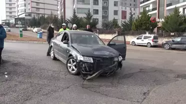 Elazığ'da otomobil ile motosiklet çarpıştı: 2 yaralı