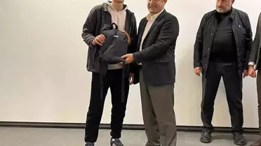 Esenler Belediyesi Genç Kart'ı tanıttı