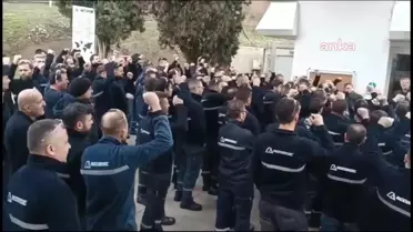 Bilecik'teki işçiler, MESS ile imzalanan toplu iş sözleşmesini coşkuyla karşıladı