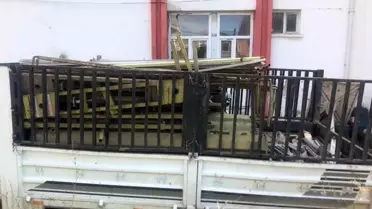 Afyonkarahisar'da eski meslek yüksekokulu binasındaki hurda malzemelerin satışıyla ilgili inceleme başlatıldı