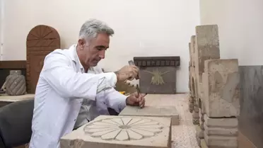 Ahlat'ta UNESCO Somut Olmayan Kültürel Miras Listesi'ndeki Taş İşçiliği Geleneği Yaşatılıyor