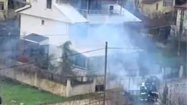 Kartepe'de kağıt toplayıcısının motosikleti alev alev yandı