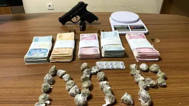 Esenler İlçe Emniyet Müdürlüğü, uyuşturucu operasyonu düzenledi