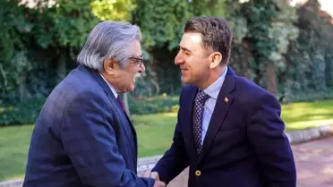 Bilecik Valisi Şefik Aygöl, Bilecik Belediye Başkanı Mustafa Sadık Kaya'ya iade-i ziyarette bulundu