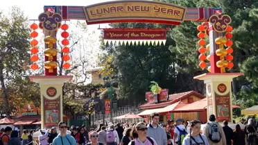Disney Kaliforniya Macera Parkı'nda Çin Ay Yeni Yılı kutlamaları başladı