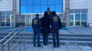 Çanakkale'de jandarma ekipleri tarafından gözaltına alınan hırsızlık zanlısı tutuklandı