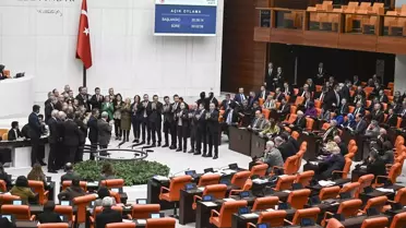 İşsizlik Sigortası Kanunu ile Bazı Kanunlarda Değişiklik Yapılmasına Dair Kanun Teklifi Yasalaştı