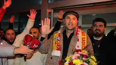 Burak Yılmaz, Mondihome Kayserispor'un yeni teknik direktörü olarak şehre geldi